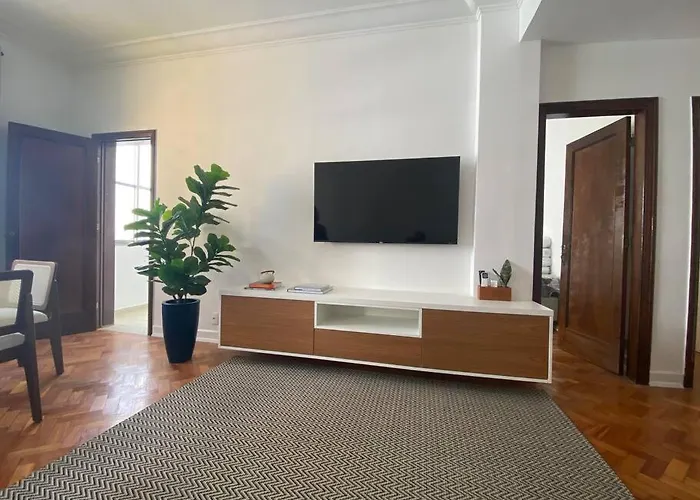 Lindo Apartamento A 200 Metros Da Praia De Copacabana, Portaria 24H