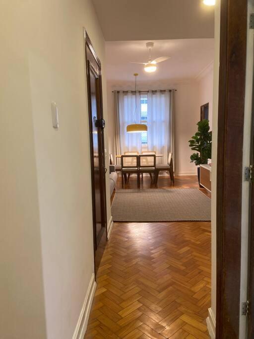Apartamento Lindo A 200 Metros Da De Copacabana, Portaria 24h